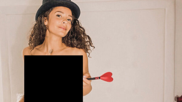 Toch nog even het kittige Valentijnspakje van Fajah Lourens