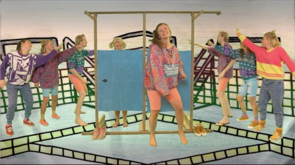 De Sekszusjes zingen over hun gladde poes