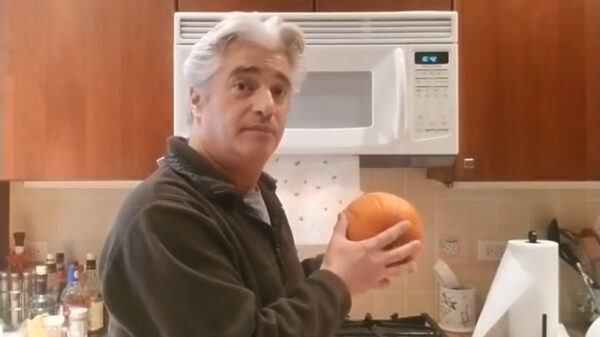 Vrouw van flat-earther is even helemaal klaar met al zijn geouwehoer