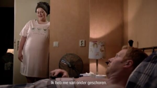 "Ik heb me van onder geschoren, je weet wat dat betekent..."