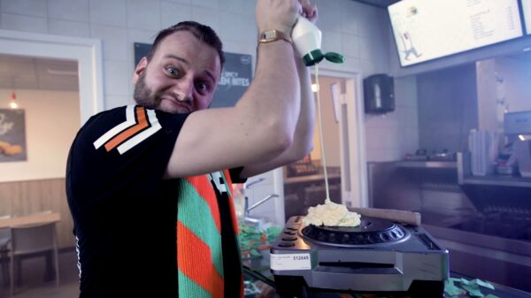 VIDEOCLIP: Veul Gère ft. Skoften Sloopservice - Un Lekker Delleke (Dikke Saus Remix)