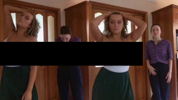 Drie keer raden welke van de twee dames het gekst is op aandacht