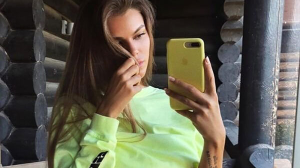 Ook op deze zondag zitten alle brassières toevallig weer in de was (106)