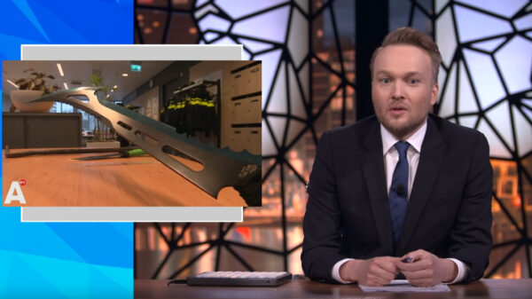 Ook Arjen Lubach duikt in de wereld van de jongeren met enorme kapmessen