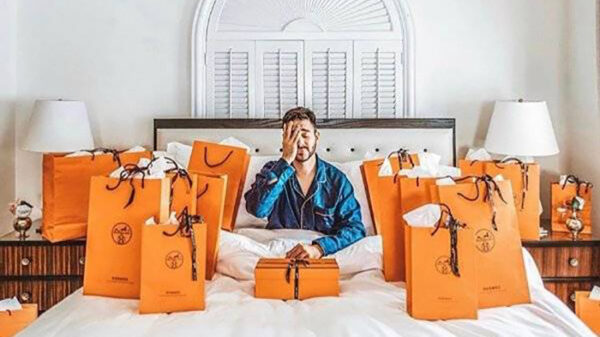 Rijkeluiskinderen laten op Instagram zien hoe zwaar hun leven is