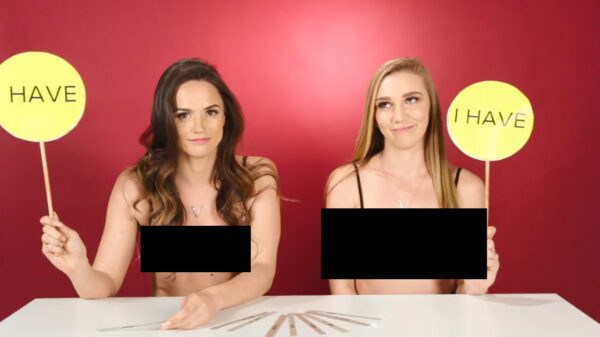 Actrices van natuurfilms spelen het spelletje ‘Never have I ever’