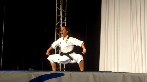 Vrouwelijke karateka krijgt thuis hoogstwaarschijnlijk altijd haar zin