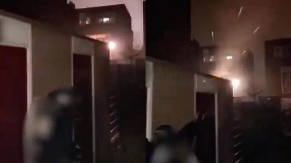 Alternatief vuurwerk in Rotterdam-Zuid: met Ak-47's knallen tijdens oud en nieuw