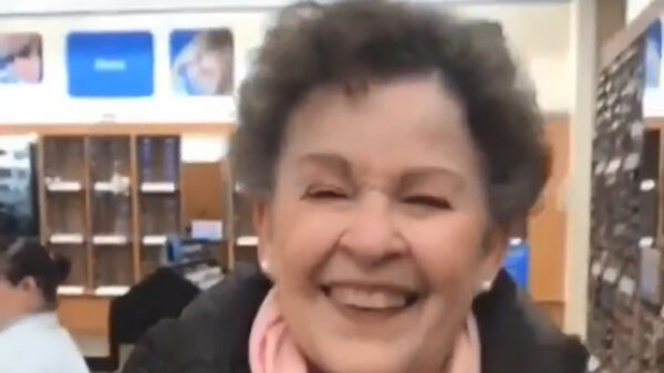 Oma wat heb je met je bril gedaan?