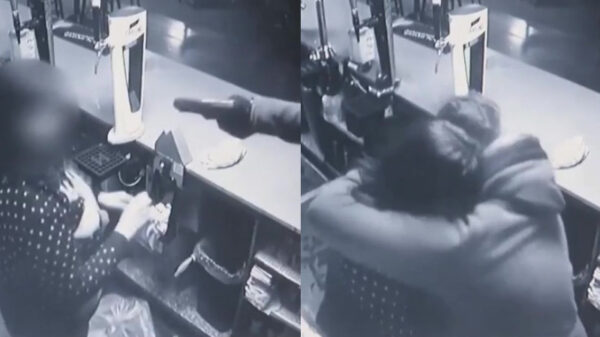 29-jarige overvaller knuffelt de bardame nadat hij door haar herkend wordt