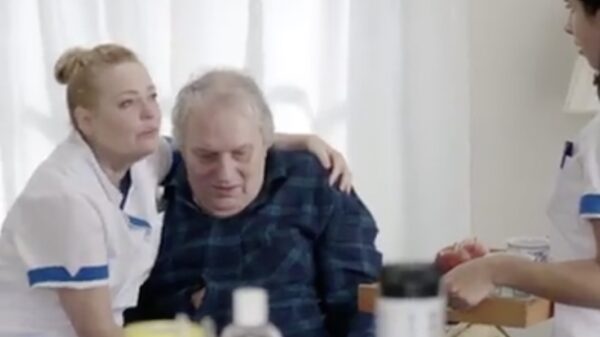 Die altijd lastige Joop heeft gewoon een klein beetje 'aandacht' nodig