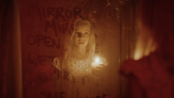 Eerste trailer Behind You belooft weer een ouderwets vette horrorfilm