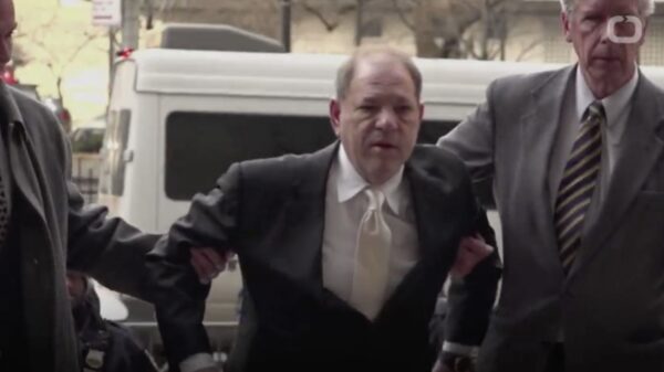 Ach wat een droevig nieuws; ook Harvey Weinstein is positief getest op het coronavirus