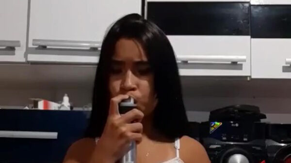 Ook deze vuurspuwster beschikt niet over al te veel talent