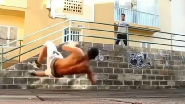 Een compilatie met parkourklappers die behoorlijk pijnlijk zijn om naar te kijken