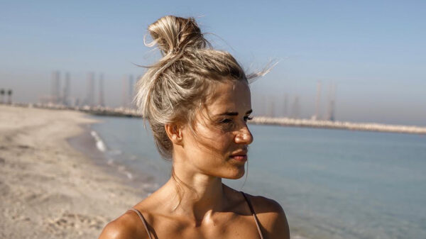 Duitse agente Adrienne Koleszár mag ons ter plekke komen arresteren