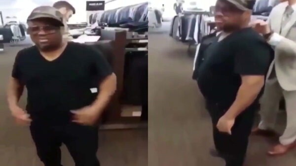 Gewoon een heel erg goede grap in een kledingwinkel