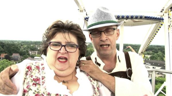 De Corona Lockdown dag 18: de ultieme top 10 van extreem foute monsterhits