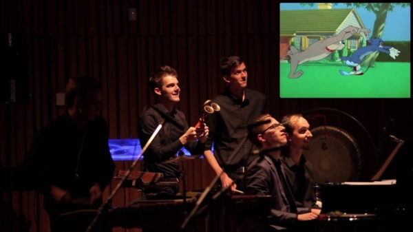 Tom & Jerry uitgevoerd door live-muzikanten is heerlijk om naar te kijken