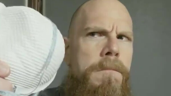 Met een fatsoenlijke baard heb je helemaal geen mondkapjes meer nodig