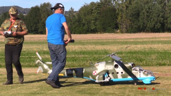Deze afstandbestuurbare helikopter is het ultieme speelgoed voor mannen