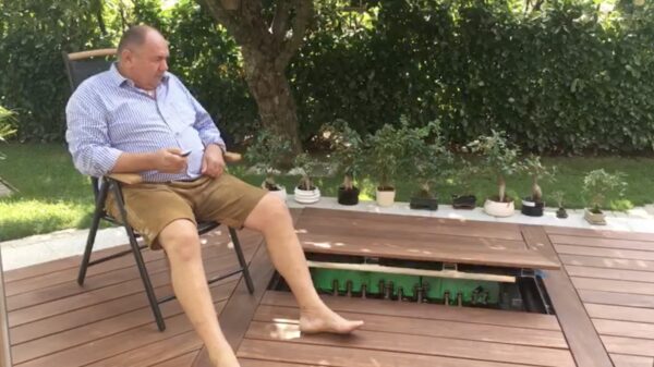 Klustip voor de paasdagen: een automatische bierkoelkast in je tuin