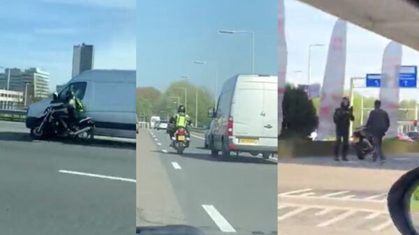 Snelwegfittie tussen motormuis en bestelbus bij Capelle aan den IJssel