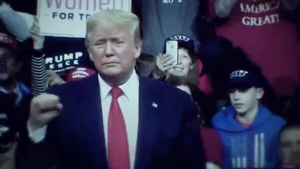 Joe Biden gaat volle bak in de corona-aanval tegen Donald Trump