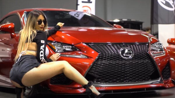 'Autoliefhebbers' hadden weer genoeg te bewonderen op de Tuner Evolution autoshow