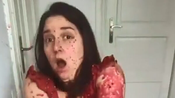 Een zelfgemaakt alcoholisch drankje voor het eerst drinken