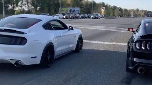 Burnout bij het verkeerslicht verloopt niet al te voorspoedig