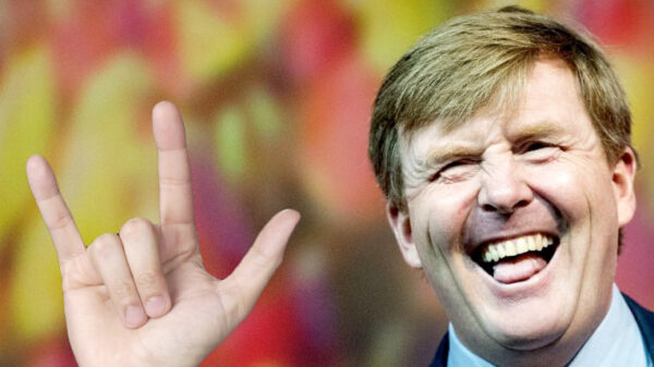 Livestream: de grootste en lekkerste Willy en Max LuckyTV-compilatie ooit!