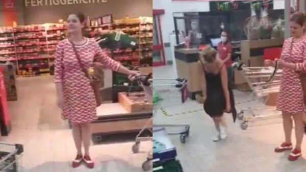 Als je geen mondkapje bij je hebt blijkt een slipje prima te voldoen