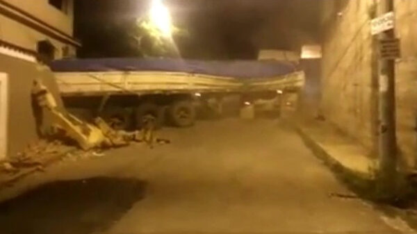 Keren op de weg blijft voor sommige chauffeurs verdomde lastig