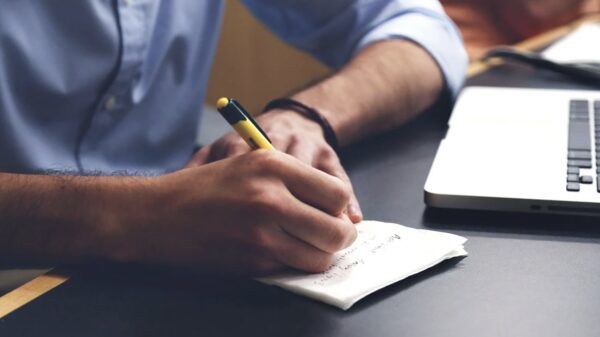 Thuiswerker moet zichzelf even oppompen om aan de slag te gaan