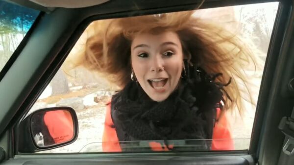 Schatjes worden flink door elkaar getrild dankzij deze belachelijke subwoofers