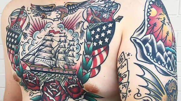 Liefhebbers van tatoeages komen weer volledig aan hun trekken (99)