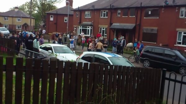 Zo lossen ze in een Engelse tokkiebuurt een meningsverschil op