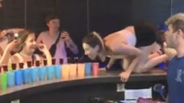 Wie mist het uitgaan ook zo ontzettend veel?