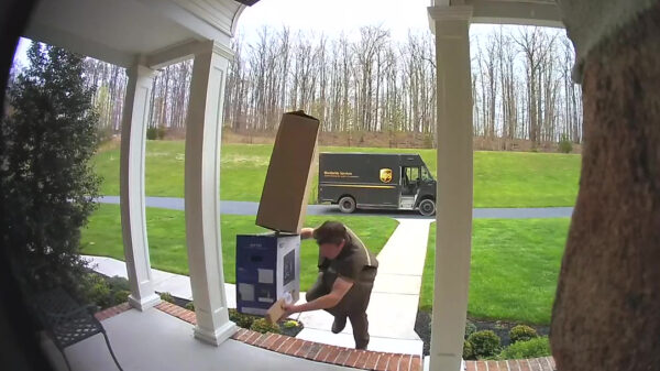 Protip: laat je computer niet door deze faalhaas bezorgen