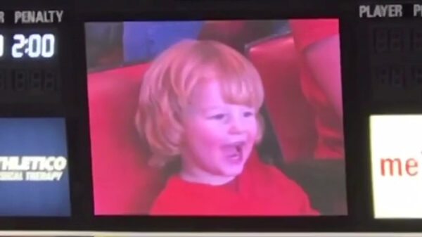 Koter laat het complete stadion uit zijn dak gaan