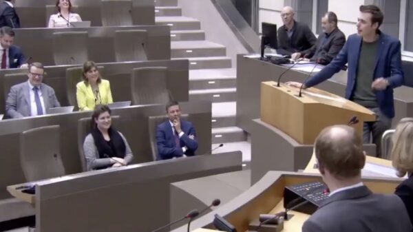 PVDA België gaat met gestrekt been in discussie over luxewagens van Belgische regering