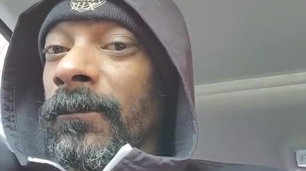 Ook Snoop moet het af en toe even helemaal loslaten