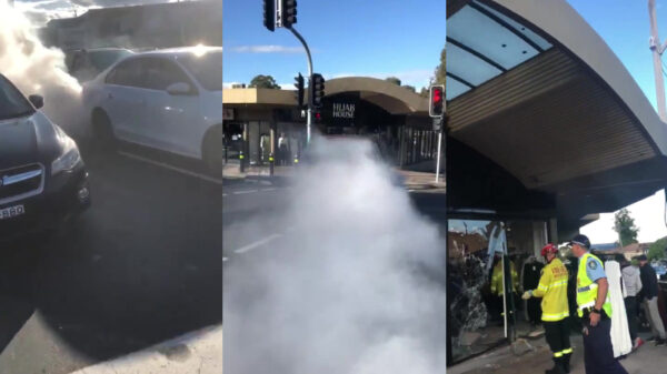 Autobestuurder met beroerte boort zijn auto in de gevel van een hoofddoekjeswinkel in Sydney