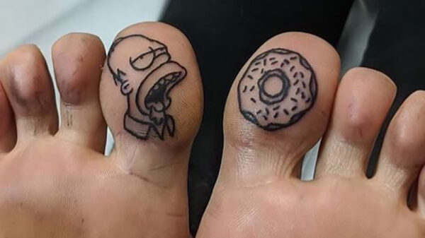 Liefhebbers van tatoeages komen weer volledig aan hun trekken (164)