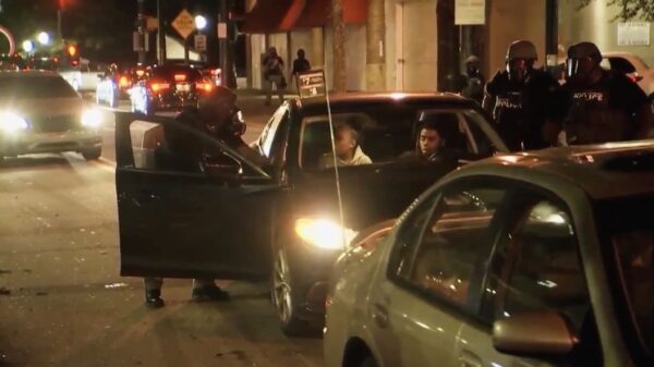 Een nieuwe nacht en een nieuwe golf van geweld in Amerika (dag 5)