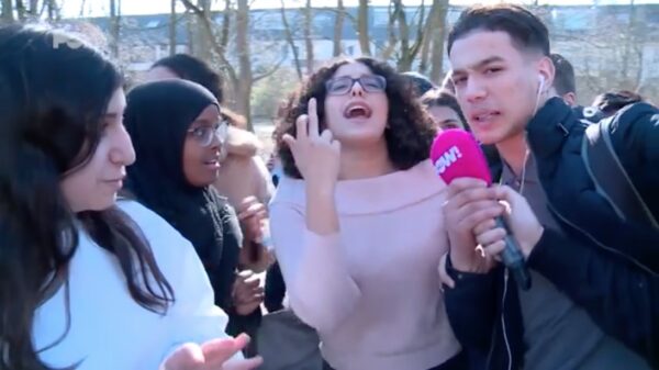 VMBO-leerlingen over schorsen van leraar die Mohammed zou hebben beledigd