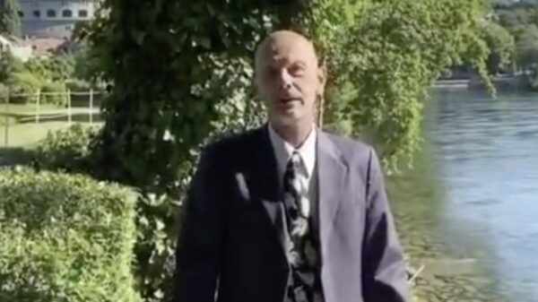 De Zwitserse COVID-19 crisismanager is er klaar mee en gaat ervandoor