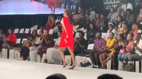 De catwalk is niet de meest geschikte plek om je nieuwe schoenen in te lopen