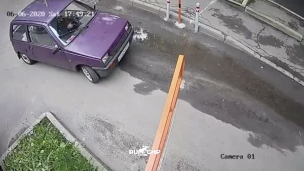 3x door een horizontale slagboom is scheepsrecht!